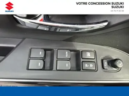Photo 11 Suzuki S-Cross  1.5 Dualjet Hybrid 115ch Style Auto Allgrip