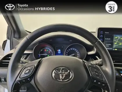 Photo 12 Toyota C-HR  122h Dynamic Business 2WD E-CVT + Programme Beyond Zero Academy MY22