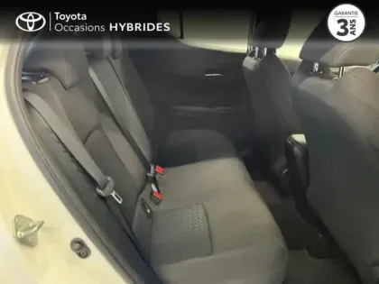 Photo 6 Toyota C-HR  122h Dynamic Business 2WD E-CVT + Programme Beyond Zero Academy MY22