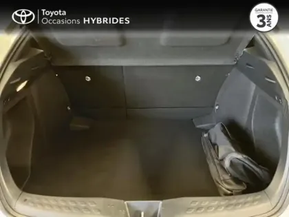 Photo 9 Toyota C-HR  122h Dynamic Business 2WD E-CVT + Programme Beyond Zero Academy MY22