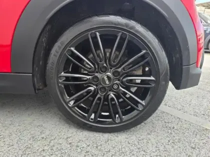 Photo 8 Mini Mini  Cooper S 178ch Edition Premium Plus BVA7