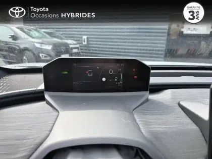 Photo 13 Toyota C-HR + 224ch 77kWh Design Grande Autonomie