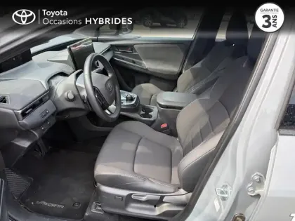 Photo 10 Toyota C-HR + 224ch 77kWh Design Grande Autonomie