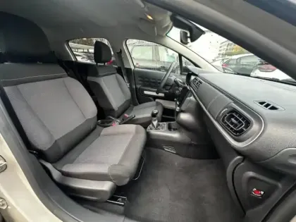 Photo 11 Citroën C3  1.2 PureTech 83ch S&S C-Series 123g