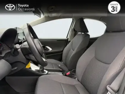Photo 10 Toyota Yaris  120 VVT-i Dynamic 5p MY22