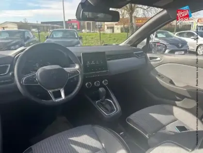 Photo 14 Renault Clio  1.6 E-Tech 145ch full hybrid Techno - 24 GPS