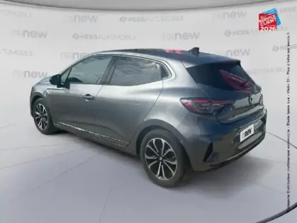 Photo 7 Renault Clio  1.6 E-Tech 145ch full hybrid Techno - 24 GPS