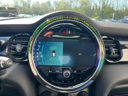 Photo 8 Mini Mini  Cooper 136ch Edition Premium Plus BVA7