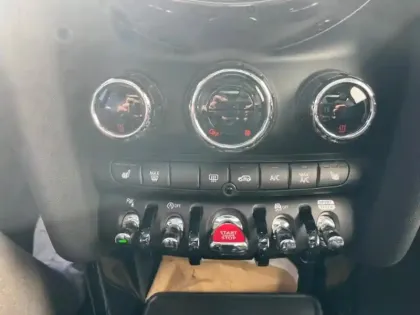 Photo 7 Mini Mini  Cooper 136ch Edition Premium Plus BVA7