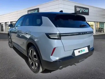 Photo 6 Opel Grandland  1.2 Turbo Hybrid 145ch Edition e-DCT6