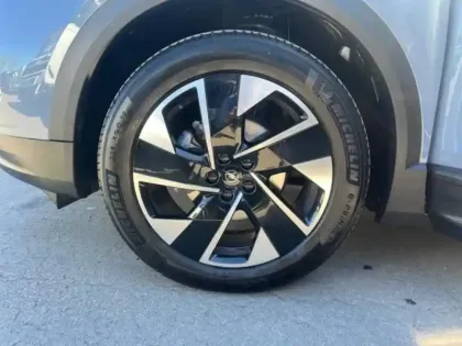 Photo 10 Opel Grandland  1.2 Turbo Hybrid 145ch Edition e-DCT6