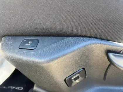 Photo 11 Opel Grandland  1.2 Turbo Hybrid 145ch Edition e-DCT6