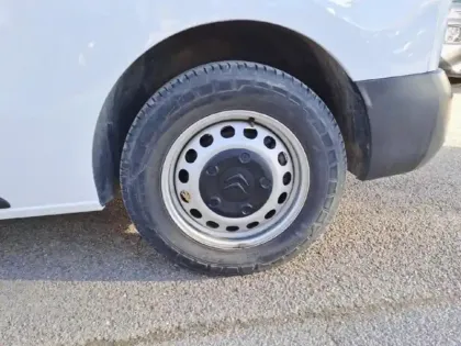 Photo 10 Citroën Jumpy  M BlueHDi 120 Confort S&S E6.d 9 Places