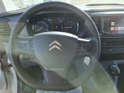 Photo 11 Citroën Jumpy  M BlueHDi 120 Confort S&S E6.d 9 Places