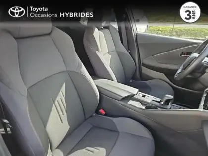 Photo 11 Toyota C-HR  2.0 Hybride Rechargeable 225ch Design NG23