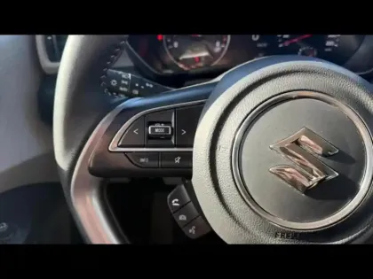 Photo 12 Suzuki Swift  1.2 Hybrid 83ch Pack AllGrip