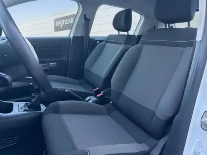 Photo 8 Citroën C3  1.2 PureTech 83ch S&S Shine