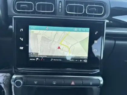 Photo 12 Citroën C3  1.2 PureTech 83ch S&S Shine