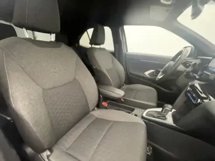 Photo 19 Toyota Yaris Hybride 1.5 HYBRID 116H DESIGN