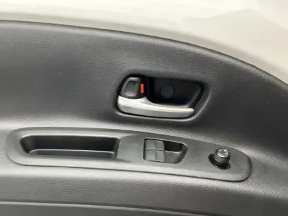 Photo 19 Toyota Aygo 1.0 VVT-i 72 Dynamic S-CVT