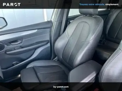 Photo 19 BMW Serie 2 218d 150ch M Sport