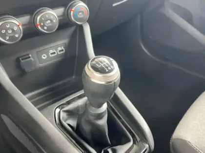 Photo 7 Renault Clio 1.5 dCi 100ch Evolution - 25