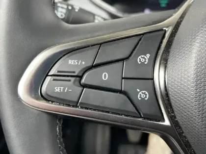 Photo 16 Renault Clio 1.5 dCi 100ch Evolution - 25