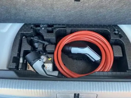 Photo 16 Peugeot 2008 e- II ELECTRIQUE GT