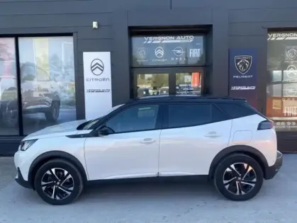 Photo 23 Peugeot 2008 e- II ELECTRIQUE GT