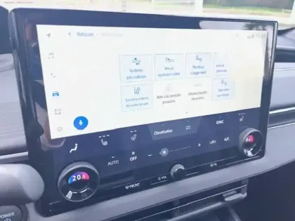 Photo 16 Toyota C-HR Design Grande Autonomie 77 kWh 224ch +