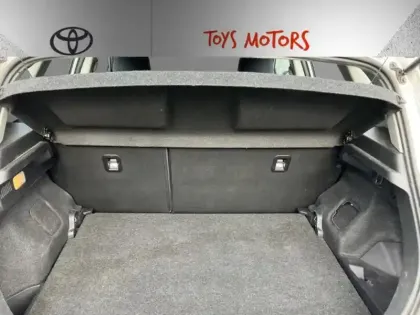 Photo 9 Toyota Auris Hybride 136h Dynamic