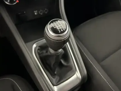 Photo 20 Renault Captur Blue dCi 115 Business 5p