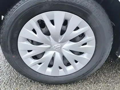 Photo 10 Toyota Yaris Hybride 116h Dynamic Business Beyond Zer