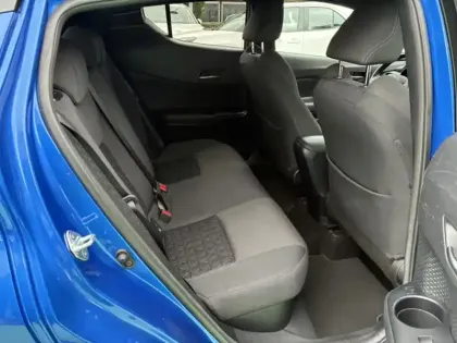 Photo 16 Toyota C-HR 1.8 Hybride 122 Edition ch