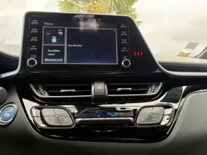 Photo 11 Toyota C-HR 1.8 Hybride 122 Edition ch