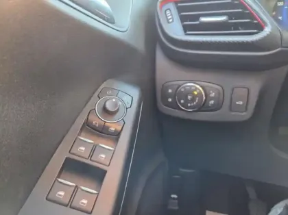 Photo 50 Ford Puma Gén. II Ph1 ST-Line X 5