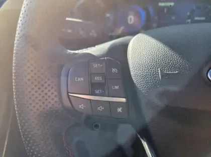 Photo 48 Ford Puma Gén. II Ph1 ST-Line X 5