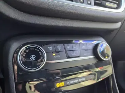 Photo 11 Ford Puma 1.0 Flexifuel 125ch S&S mHEV ST-Line X