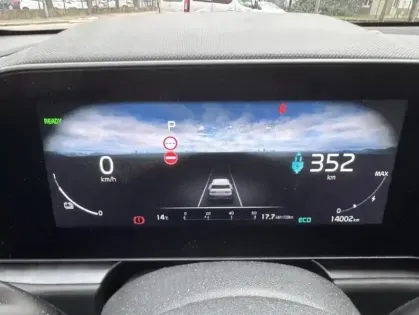 Photo 6 Kia Niro 64 KWh Premium 204 cv