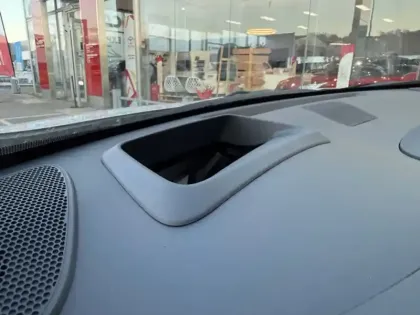 Photo 18 Toyota Yaris Hybride 1.5 HYBRID 130H GR SPORT AUTO 2W