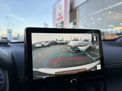 Photo 13 Toyota Yaris Hybride 1.5 HYBRID 130H GR SPORT AUTO 2W