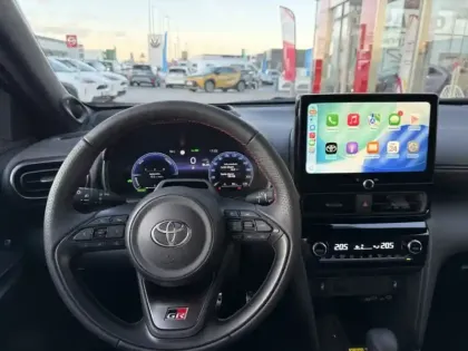 Photo 7 Toyota Yaris Hybride 1.5 HYBRID 130H GR SPORT AUTO 2W