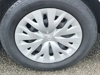 Photo 11 Toyota Yaris Hybride 116h Dynamic Business Beyond Zer