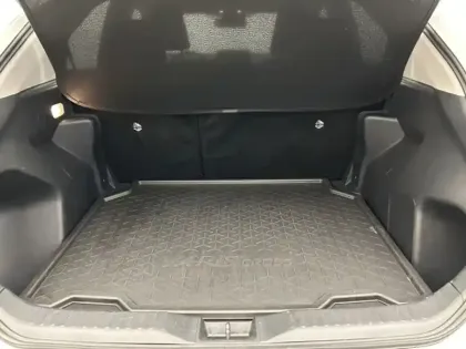 Photo 18 Toyota Yaris Hybride 1.5 HYBRID 116H DYNAMIC