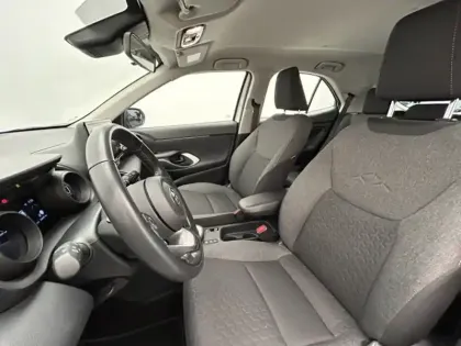 Photo 13 Toyota Yaris Hybride 1.5 HYBRID 116H DYNAMIC