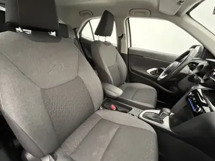 Photo 20 Toyota Yaris Hybride 1.5 HYBRID 116H DYNAMIC