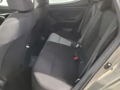 Photo 18 Toyota Yaris Design 120