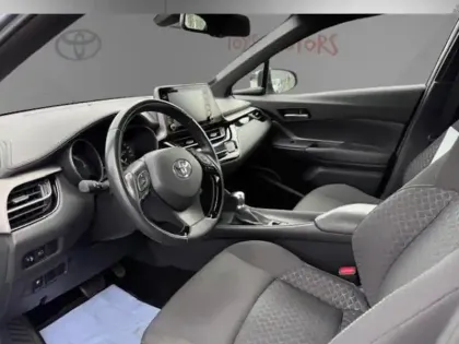 Photo 11 Toyota C-HR 1.8 Hybride 122 Dynamic Business