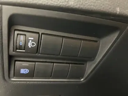 Photo 19 Toyota Yaris Hybride 1.5 HYBRID 116H DESIGN / PACK CARGO