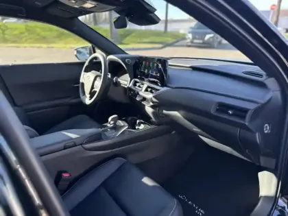 Photo 12 Lexus UX 300h 2WD F SPORT Design My26 HYBRIDE